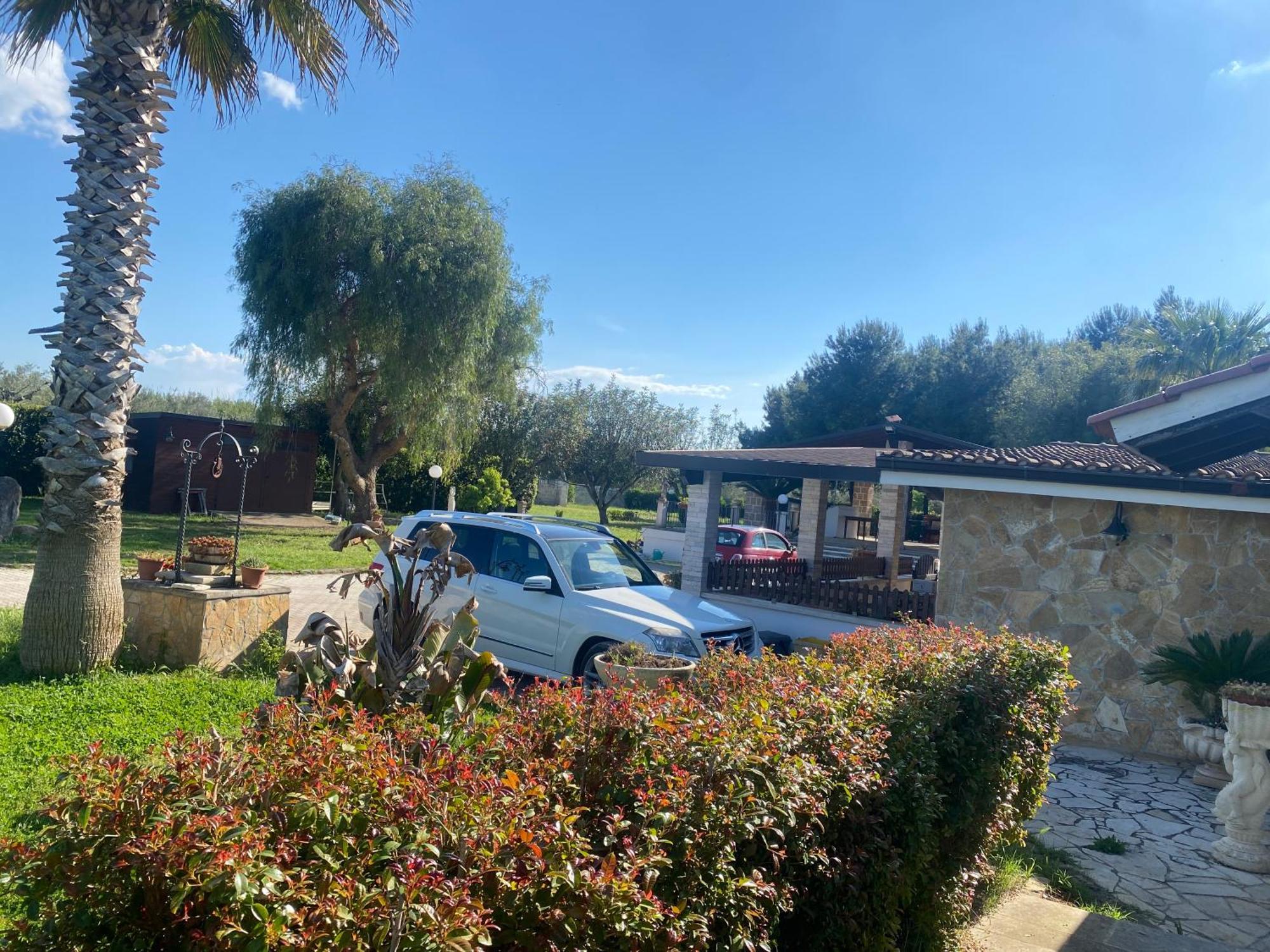 Masseria Tre Archi & Apulia Relais Gentiluomo Стая снимка